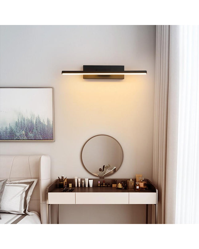 Rom Wall Light